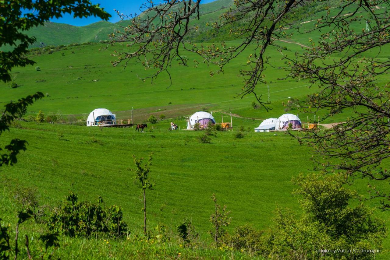 Отель Glamping Park Шаумян Экстерьер фото