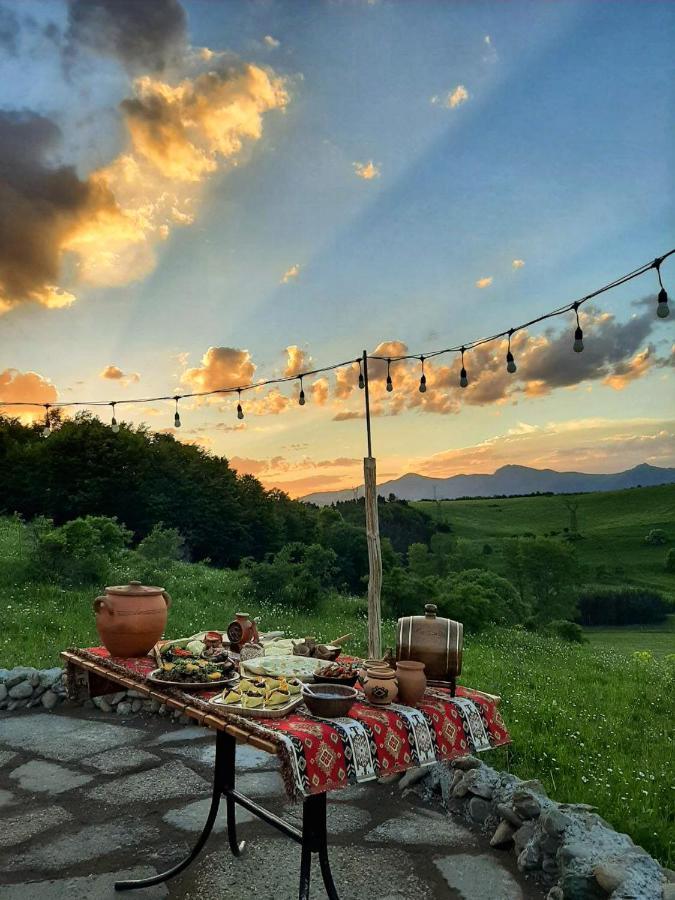 Отель Glamping Park Шаумян Экстерьер фото