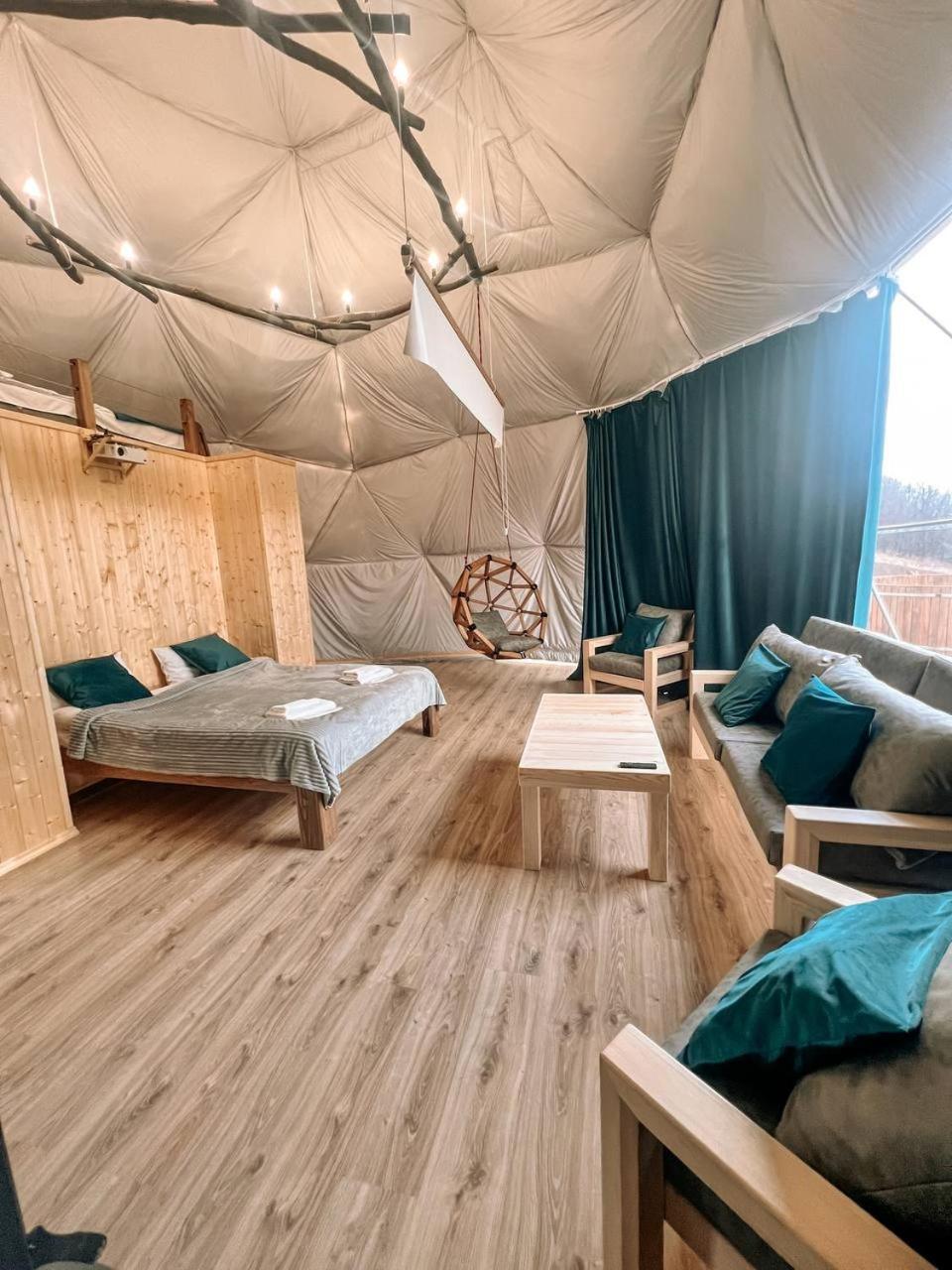 Отель Glamping Park Шаумян Экстерьер фото