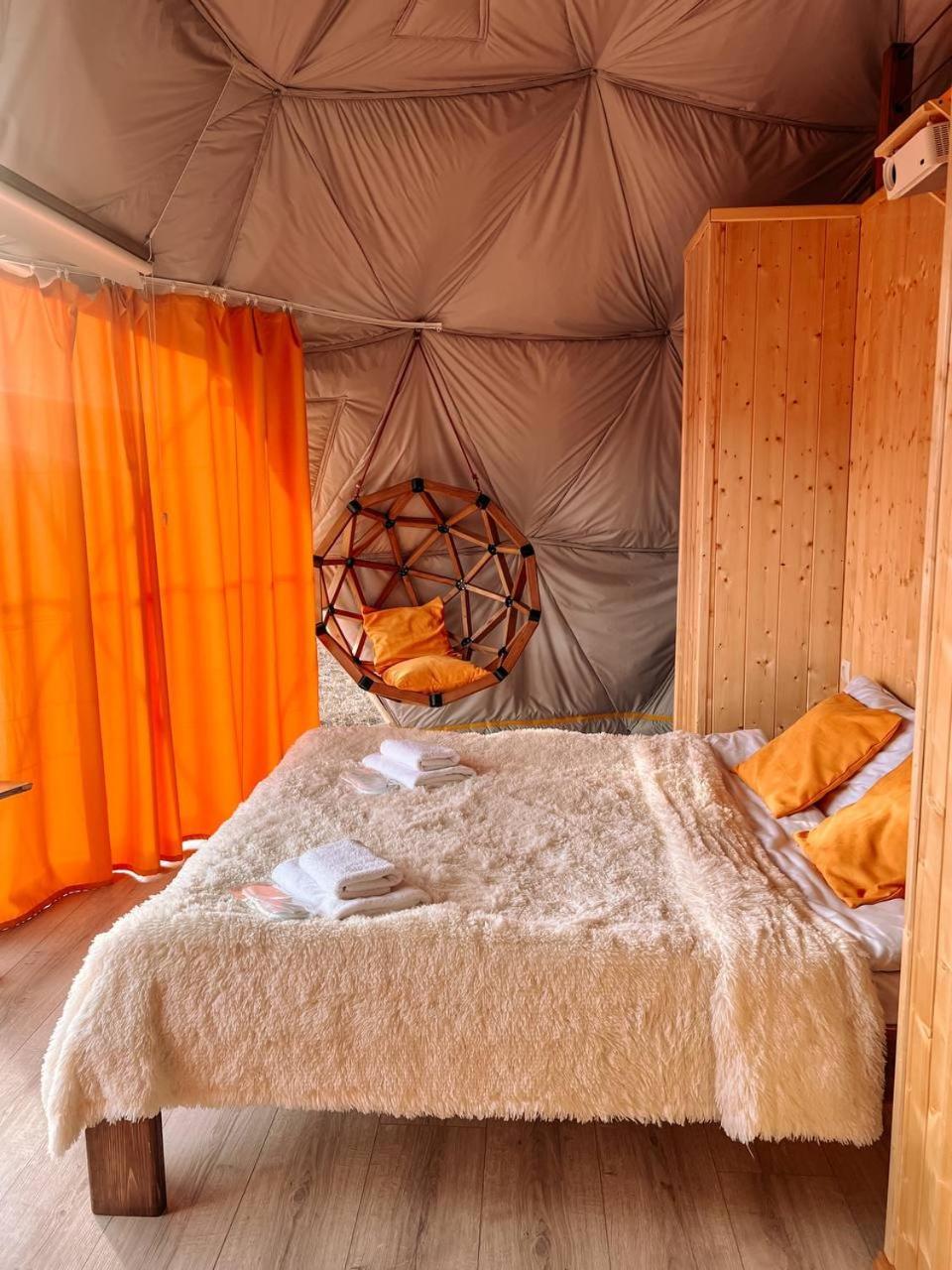 Отель Glamping Park Шаумян Экстерьер фото